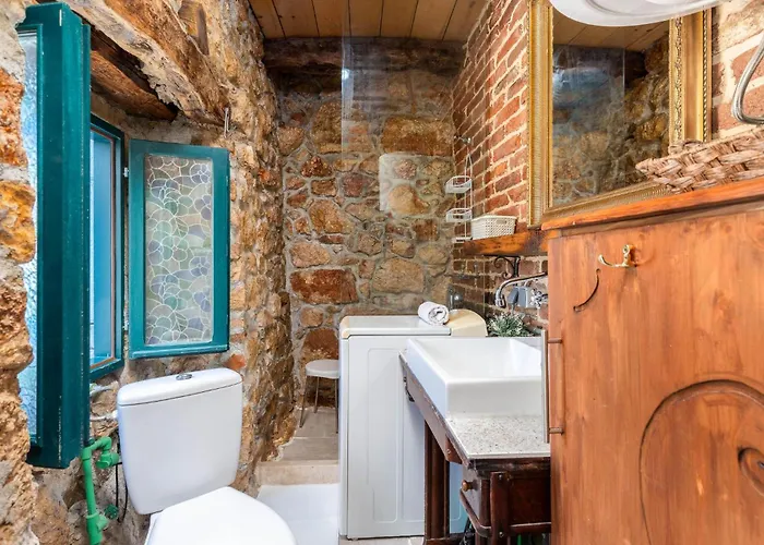 Vakantiehuis 1 Bedroom Awesome In