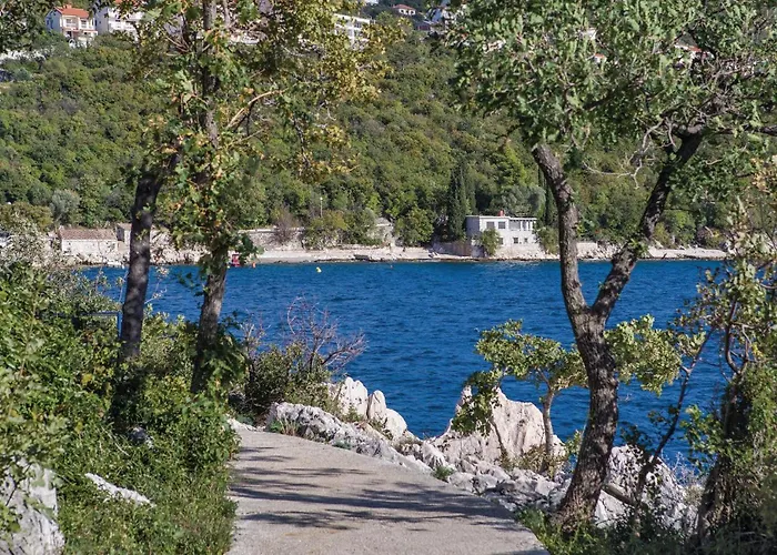 1 Bedroom Awesome In Hébergement de vacances *